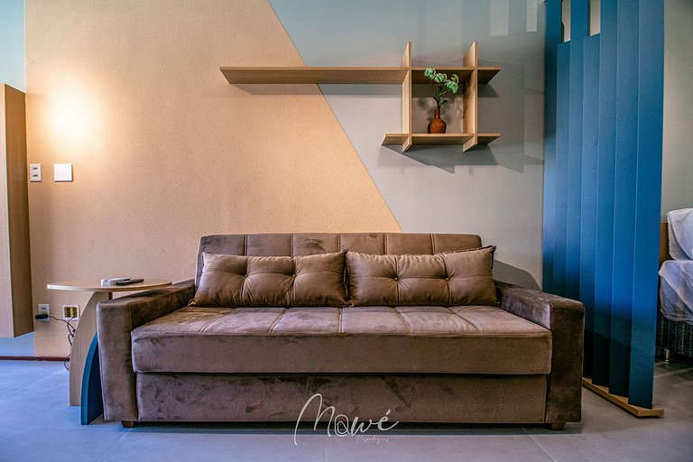 Studio de frente para Piscina - River 5