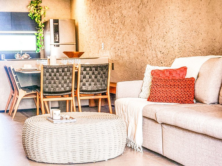 Casa Exclusiva com piscina privativa - SAT102
