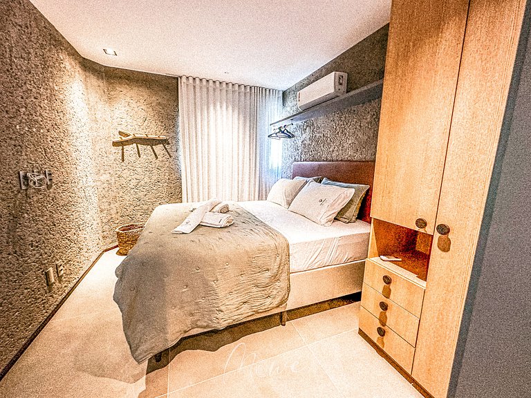 Casa Exclusiva com piscina privativa - SAT102